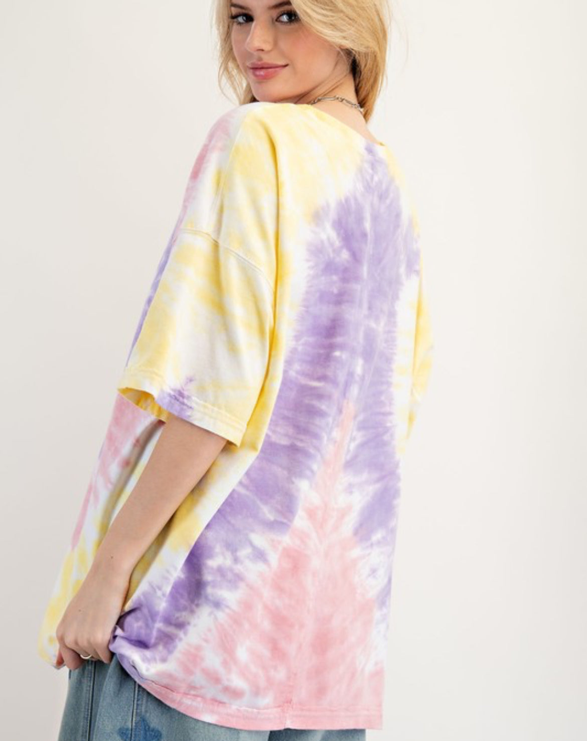 Easel tie dye boyfriend tee