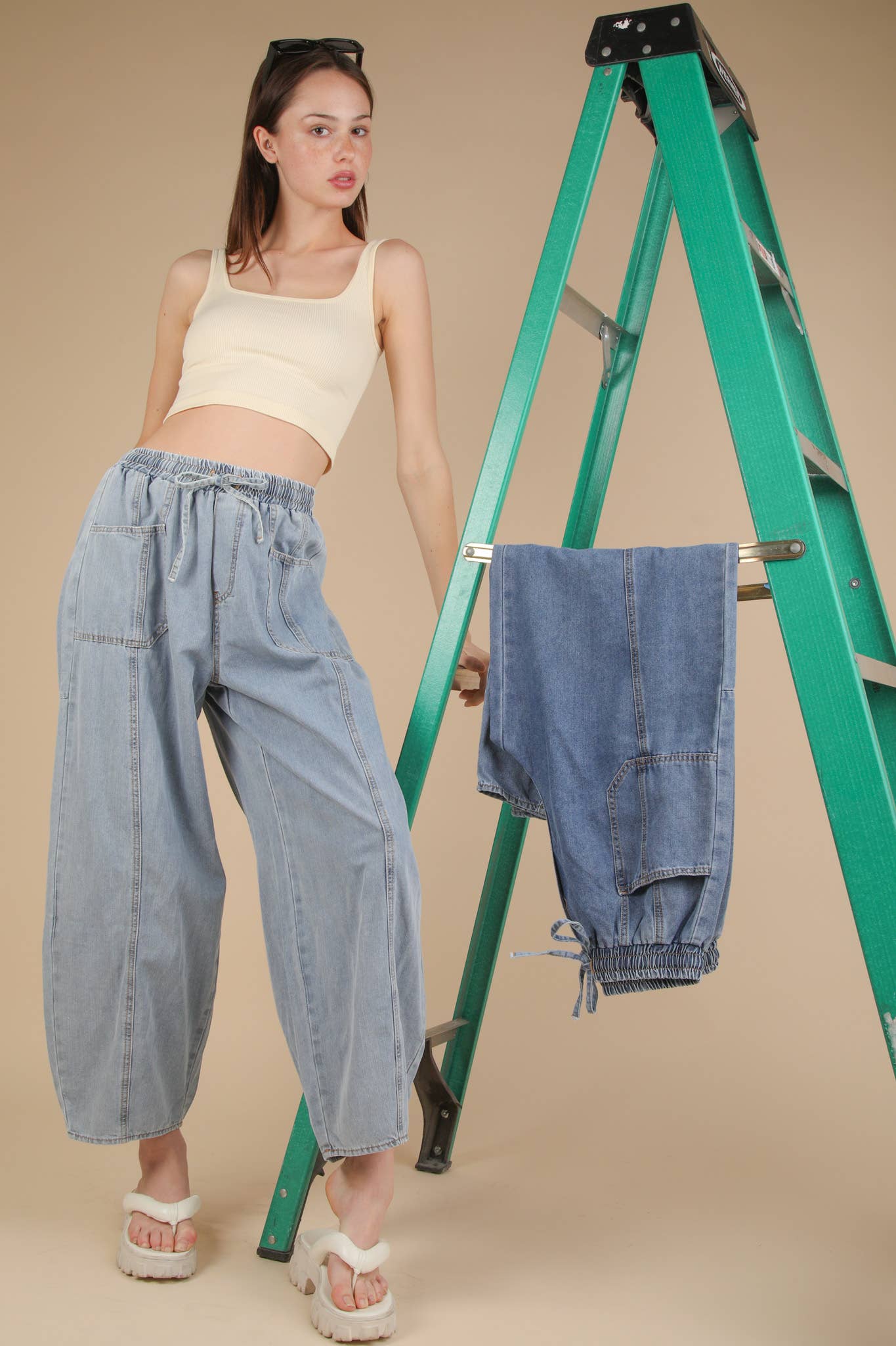 Washed Chambray Barrel Denim Pants