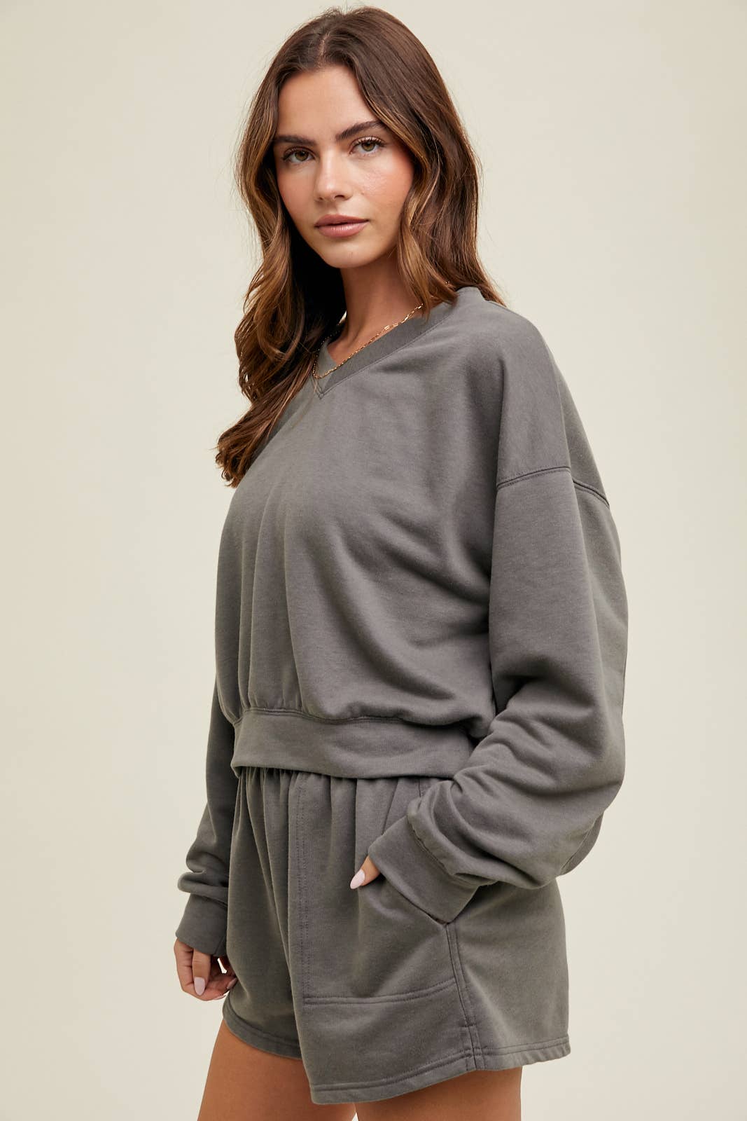 URBAN EASE CROP SWEATSHIRT