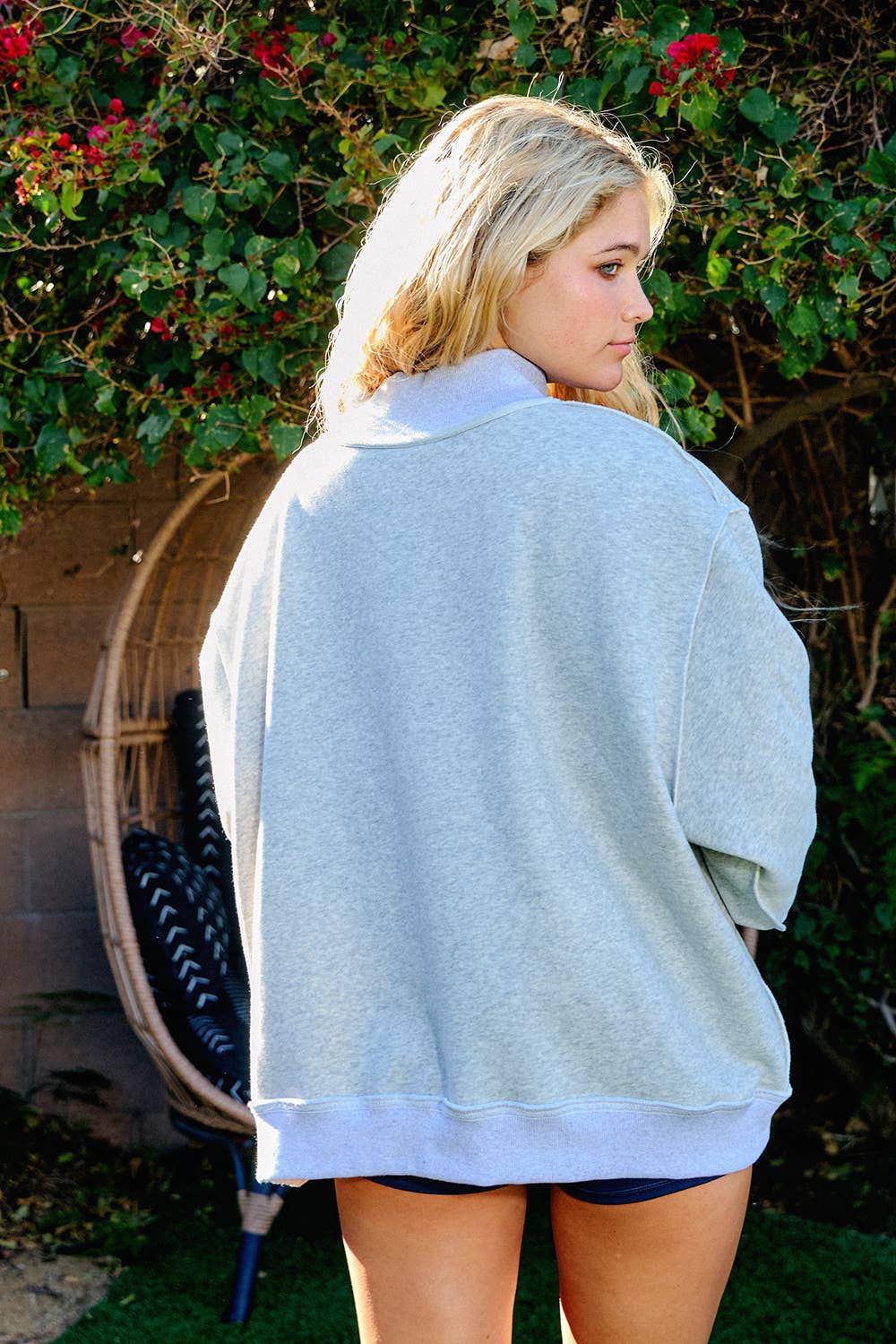PILATES Mockneck Sweatshirt