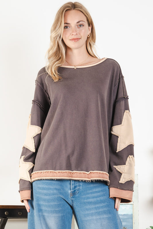 STAR PATCH SWEATSHIRT