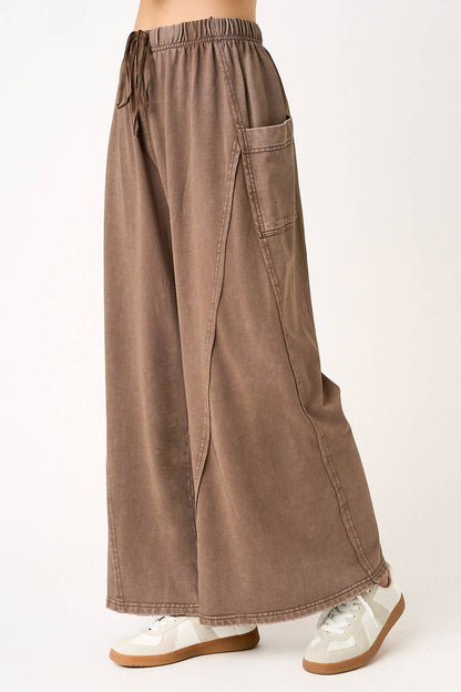 MINERAL WASH DROPPED SIDE POCKET WIDE LEG PANTS