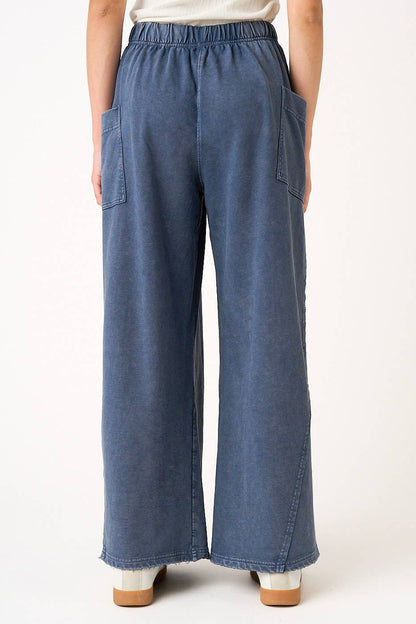 MINERAL WASH DROPPED SIDE POCKET WIDE LEG PANTS