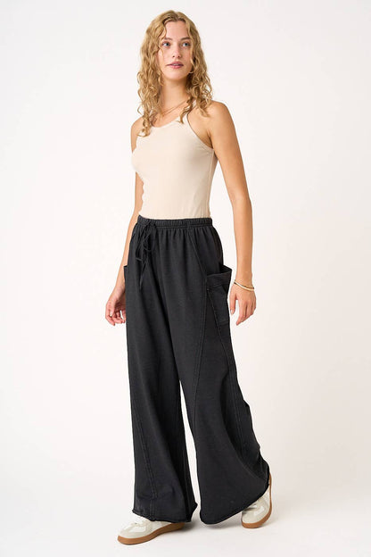 MINERAL WASH DROPPED SIDE POCKET WIDE LEG PANTS